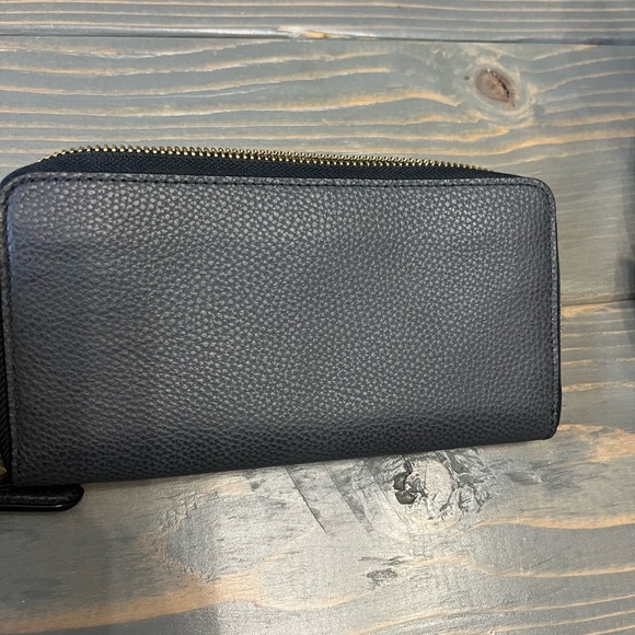 SOLD - Picture 3 of 4